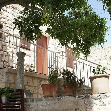 Calla Apartman Hvar Town